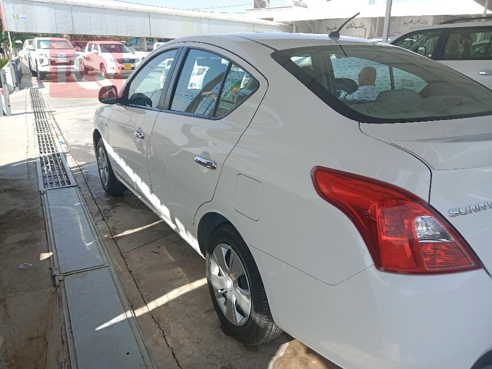 Nissan Sunny